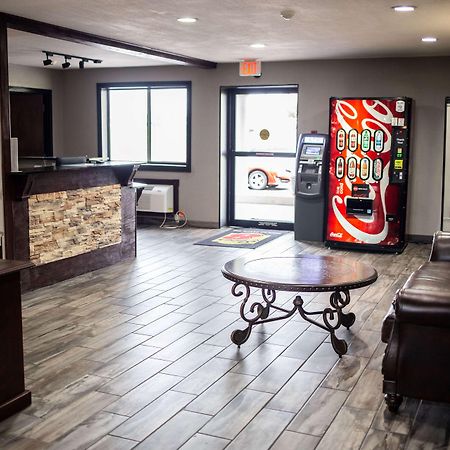 Отель Super 8 By Wyndham Poplar Bluff Missouri Экстерьер фото